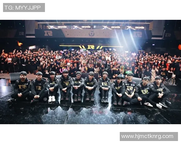 深入解析RNG战术布局与英雄联盟比赛中的策略运用 深入解析RNG战术布局与英雄联盟比赛中的策略运用